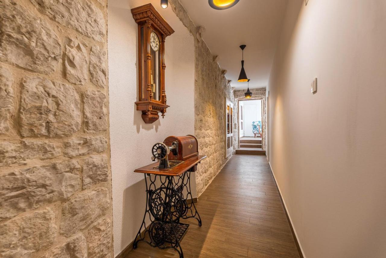 Апарт готель Vintage House Al Pozzo Хвар Екстер'єр фото